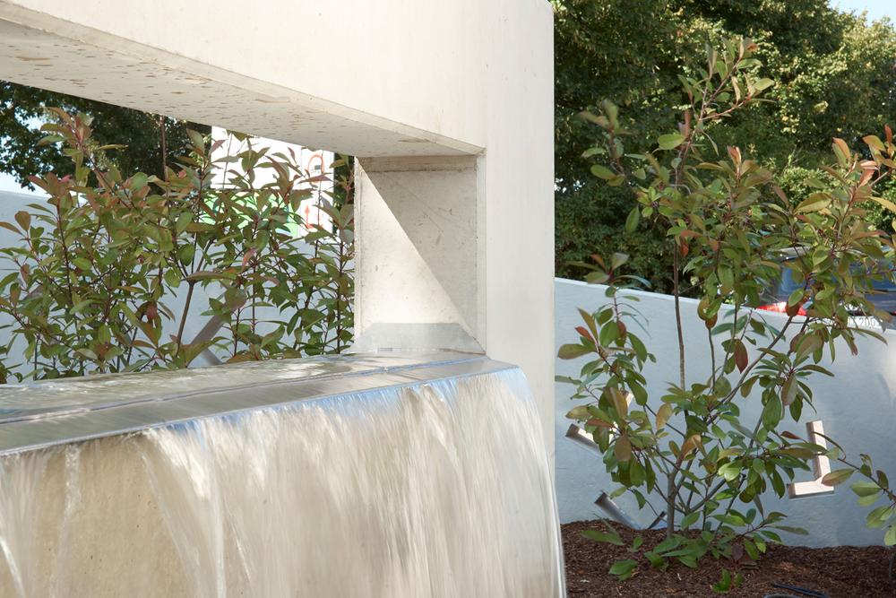 Brunnen Schrägansicht